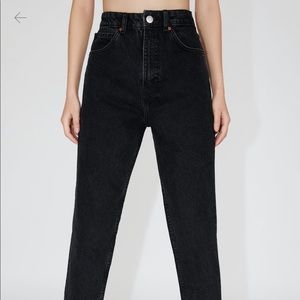 Mom fit black jeans